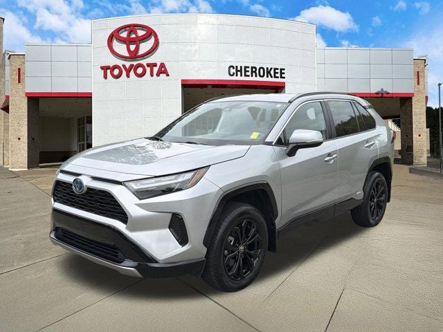 2024 Toyota RAV4 Hybrid SE