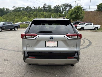2024 Toyota RAV4 Hybrid SE