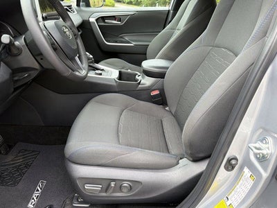 2024 Toyota RAV4 Hybrid SE