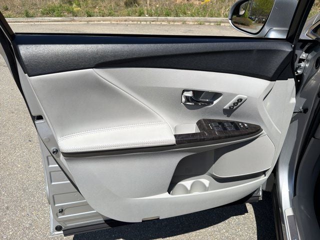 2013 Toyota Venza XLE