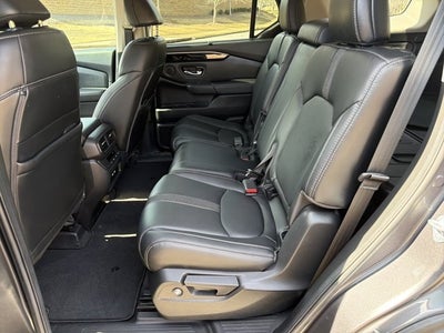 2023 Honda Pilot EX-L 8 Passenger