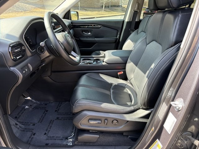 2023 Honda Pilot EX-L 8 Passenger