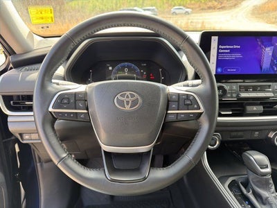 2025 Toyota Grand Highlander XLE