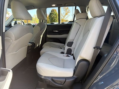 2026 Toyota Grand Highlander Hybrid LE