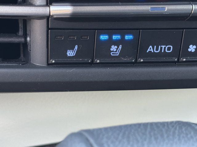 2021 Toyota Sienna Platinum 7 Passenger