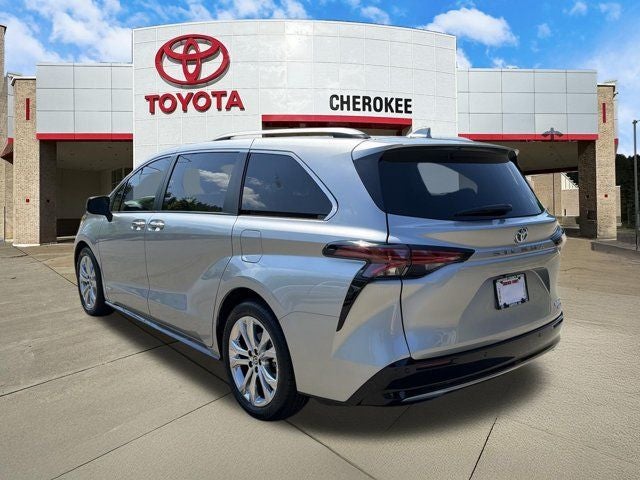 2021 Toyota Sienna Platinum 7 Passenger