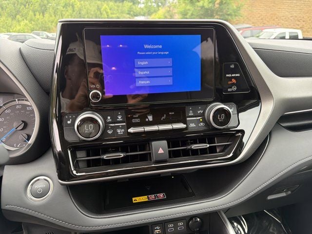 2026 Toyota Highlander Hybrid XLE