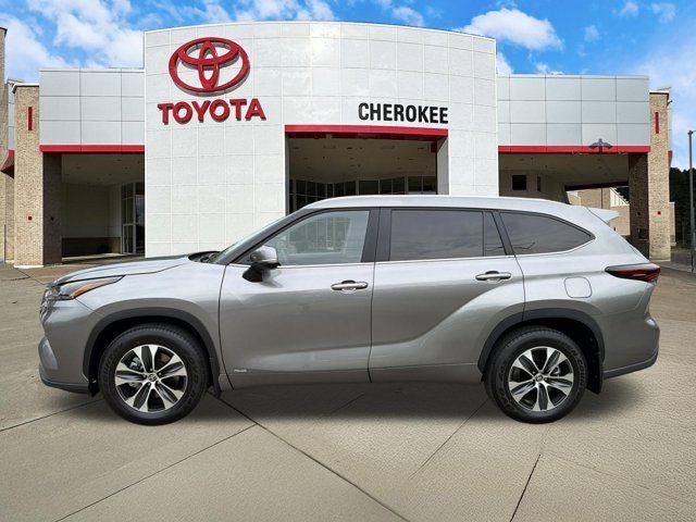 2026 Toyota Highlander Hybrid XLE
