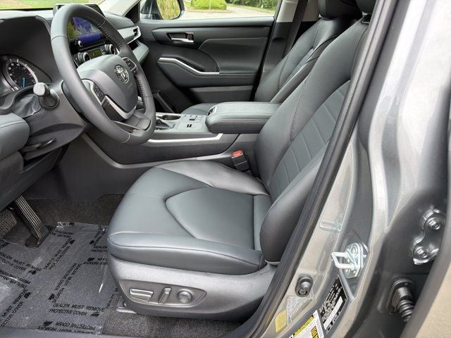 2026 Toyota Highlander Hybrid XLE