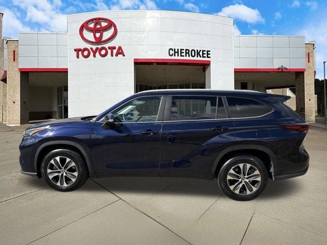 2024 Toyota Highlander XLE