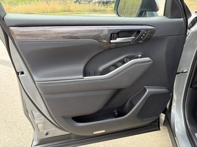 2026 Toyota Highlander Limited