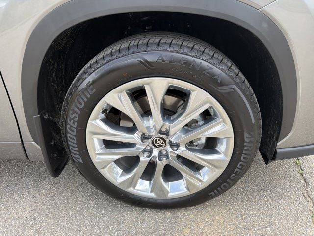 2026 Toyota Highlander Limited