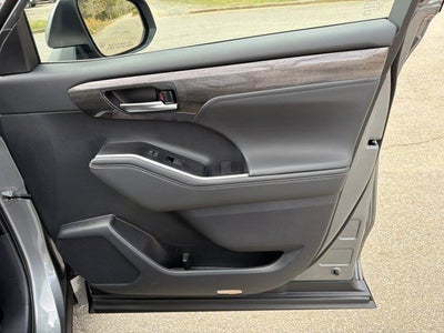 2026 Toyota Highlander Limited