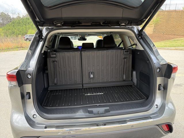 2026 Toyota Highlander Limited
