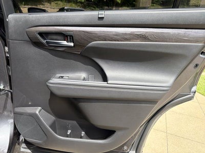 2023 Toyota Highlander Limited
