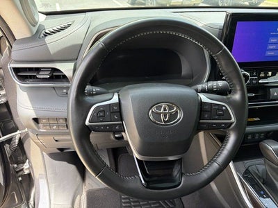 2023 Toyota Highlander Limited