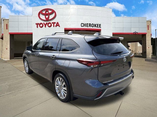 2024 Toyota Highlander Platinum