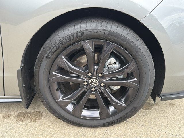 2026 Toyota Sienna XSE 7 Passenger