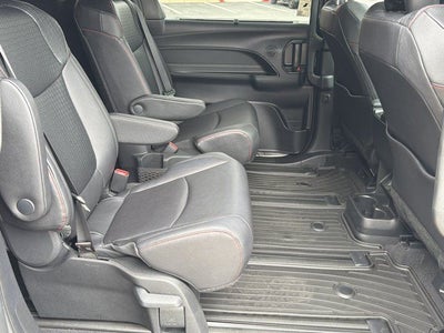 2026 Toyota Sienna XSE 7 Passenger