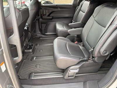 2026 Toyota Sienna XSE 7 Passenger