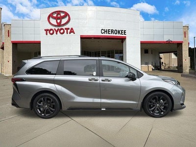 2026 Toyota Sienna XSE 7 Passenger