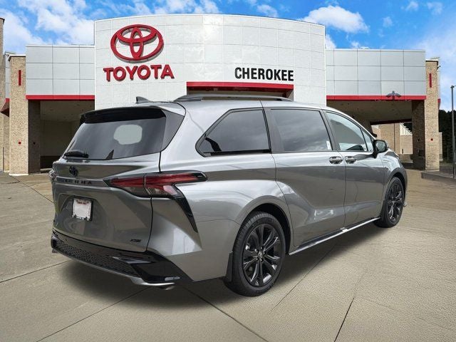 2026 Toyota Sienna XSE 7 Passenger