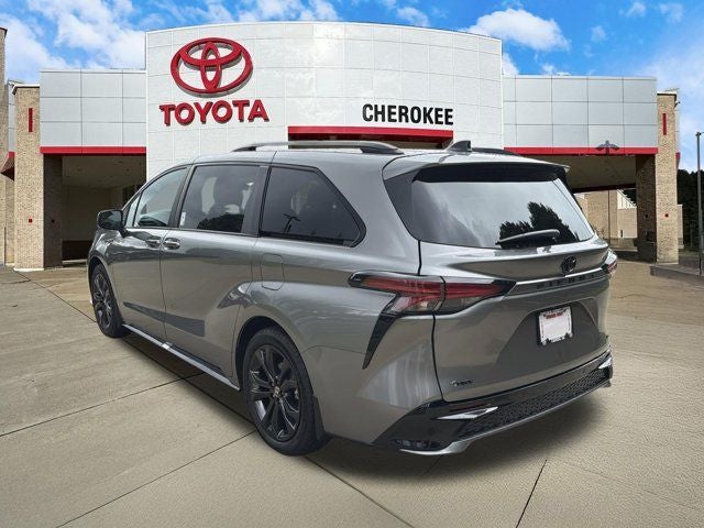 2026 Toyota Sienna XSE 7 Passenger