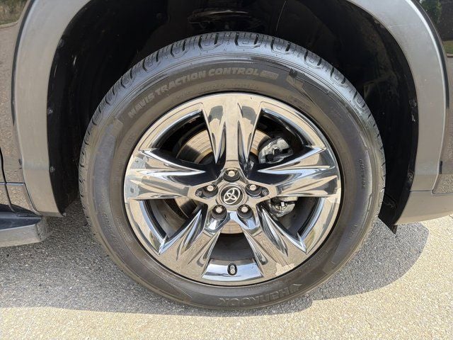 2019 Toyota Highlander Limited Platinum