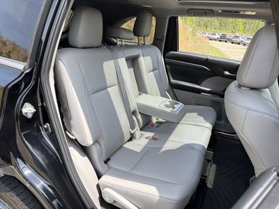 2019 Toyota Highlander Limited Platinum
