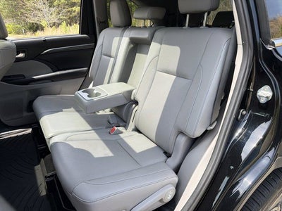 2019 Toyota Highlander Limited Platinum