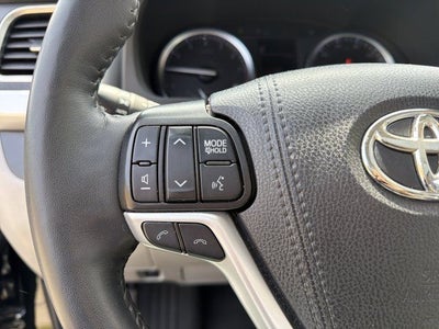2019 Toyota Highlander Limited Platinum