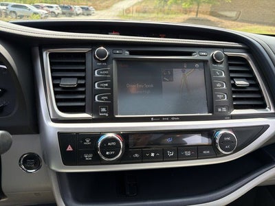 2019 Toyota Highlander Limited Platinum