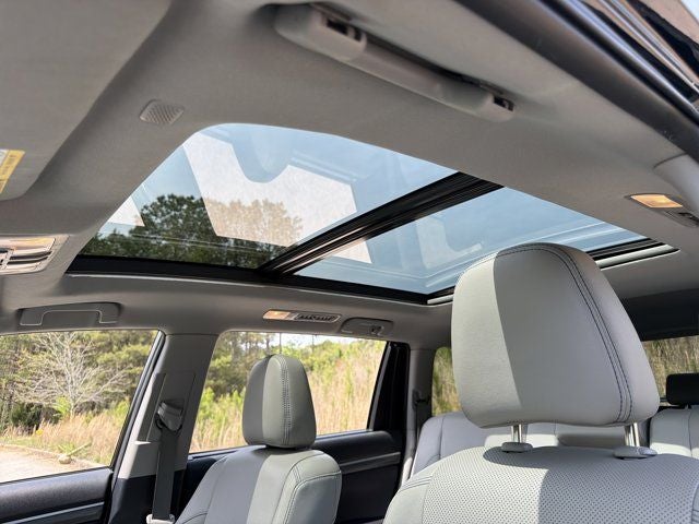 2019 Toyota Highlander Limited Platinum