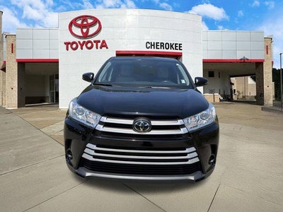 2019 Toyota Highlander LE