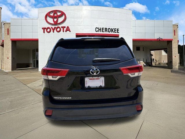 2019 Toyota Highlander LE