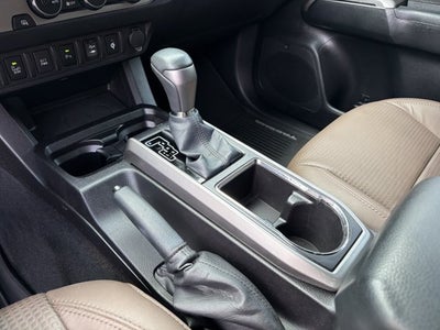 2016 Toyota Tacoma Limited V6