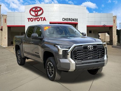 2025 Toyota Tundra SR5