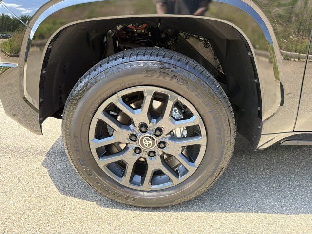 2025 Toyota Tundra Hybrid Platinum