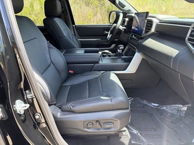 2025 Toyota Tundra Hybrid Platinum