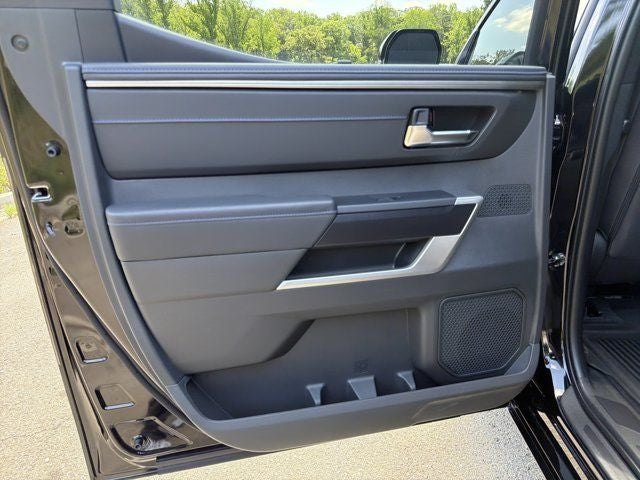 2025 Toyota Tundra Hybrid Platinum