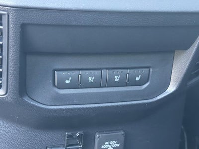 2025 Toyota Tundra Hybrid Platinum