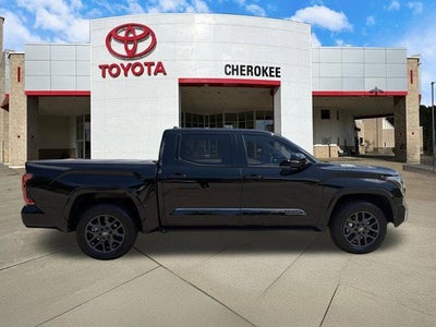 2025 Toyota Tundra Hybrid Platinum