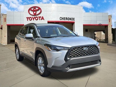 2024 Toyota Corolla Cross LE