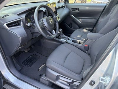 2024 Toyota Corolla Cross LE
