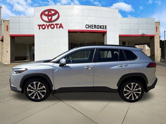 2024 Toyota Corolla Cross XLE