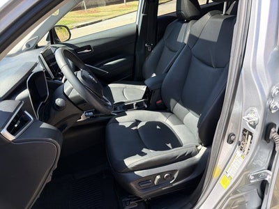 2024 Toyota Corolla Cross XLE