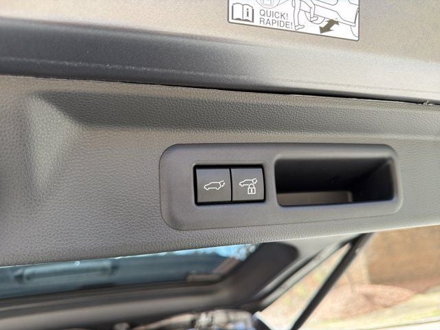 2024 Toyota Sequoia SR5