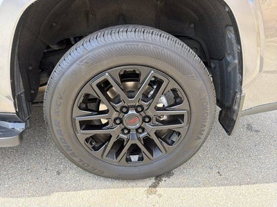 2024 Toyota Sequoia SR5