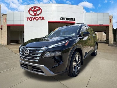 2025 Nissan Rogue SL