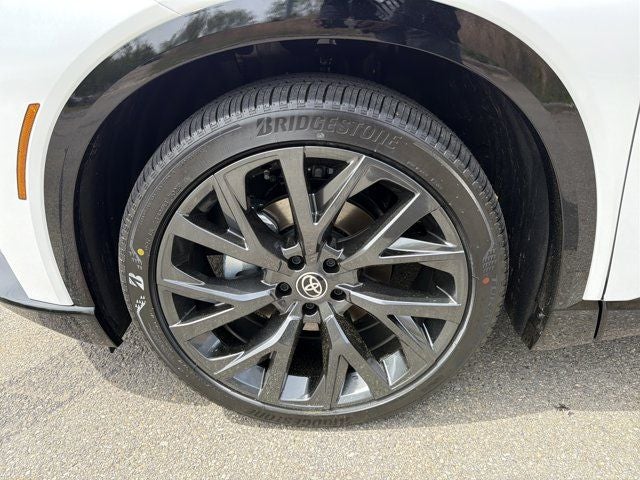 2026 Toyota Crown Signia Limited